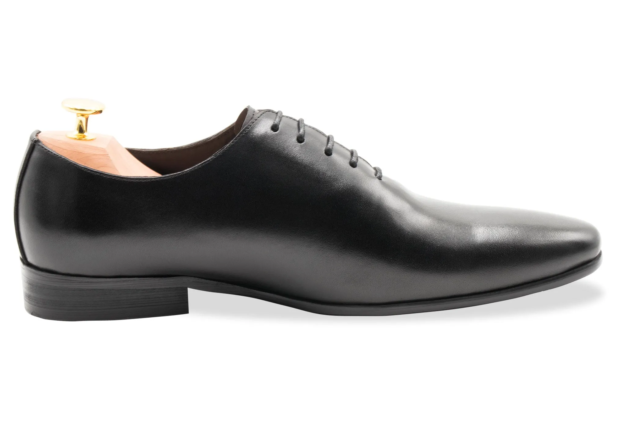 Carlota Wholecut Black Oxford