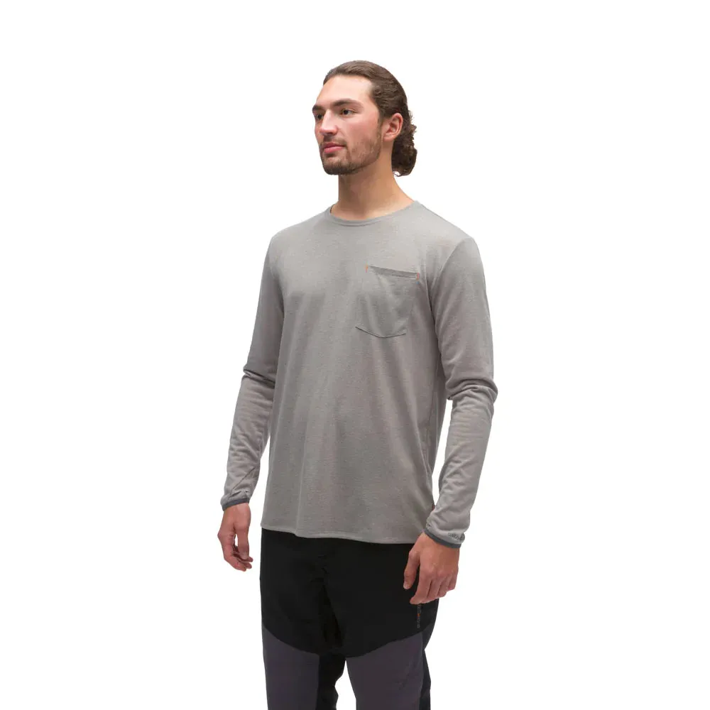 Grundens Shorebreak Performance Fishing Shirt in Skyrocket