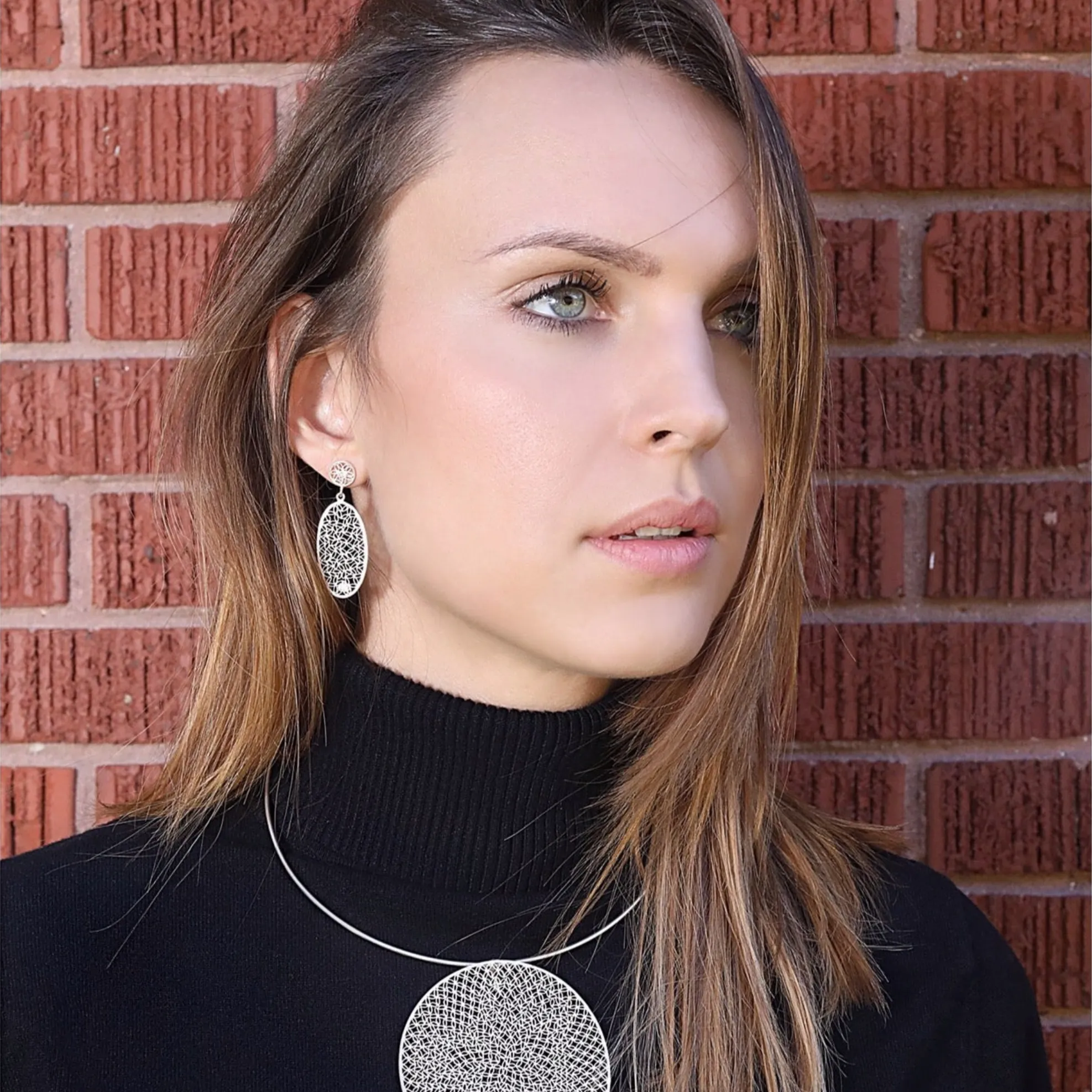 INDIGO SILVER MEDIUM EARRINGS FILIGREE