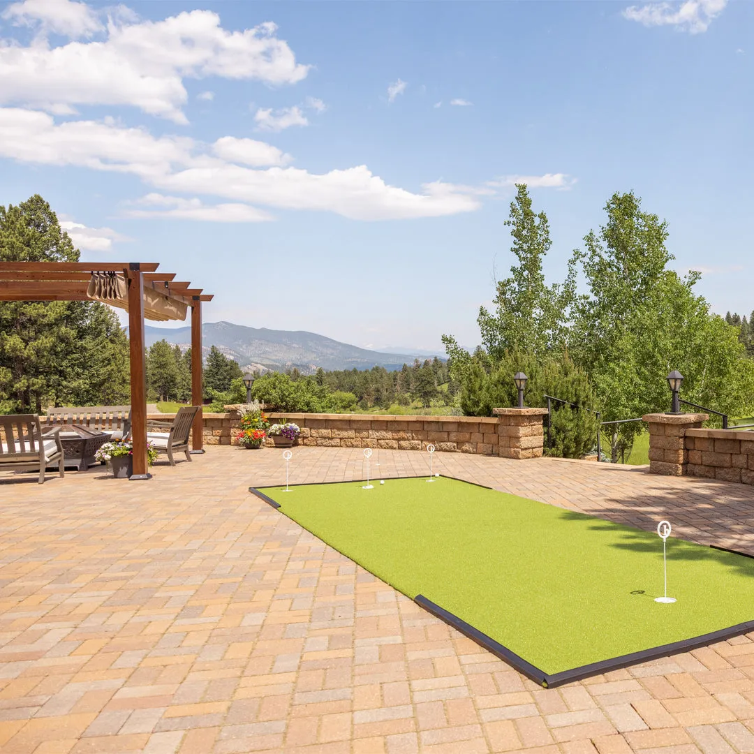 Indoor/Outdoor Tour Grade Turf Putting Green (Sizes Available)