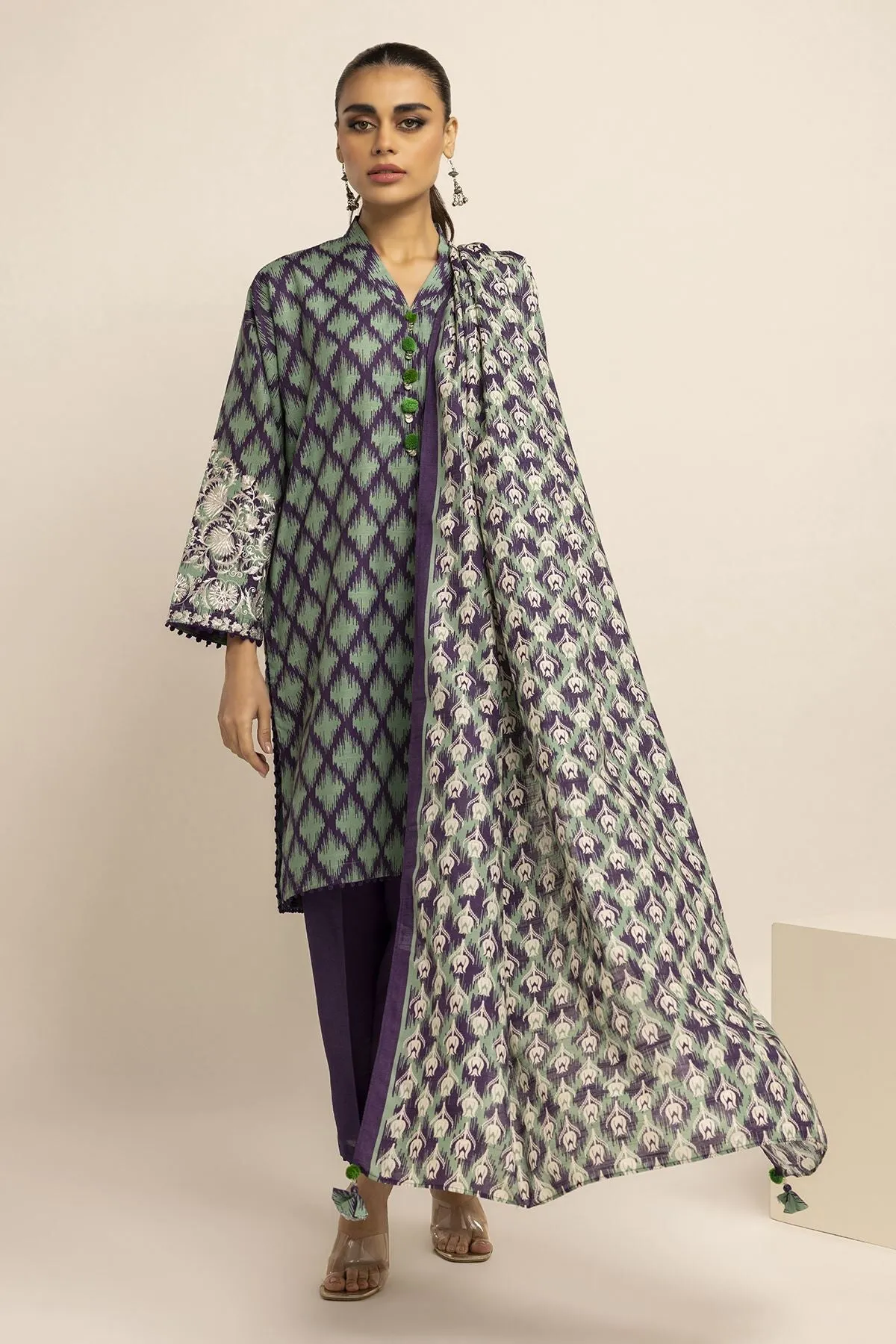 Khaadi Unstitched Embroidered Khaddar 3-Piece Suit - Purple