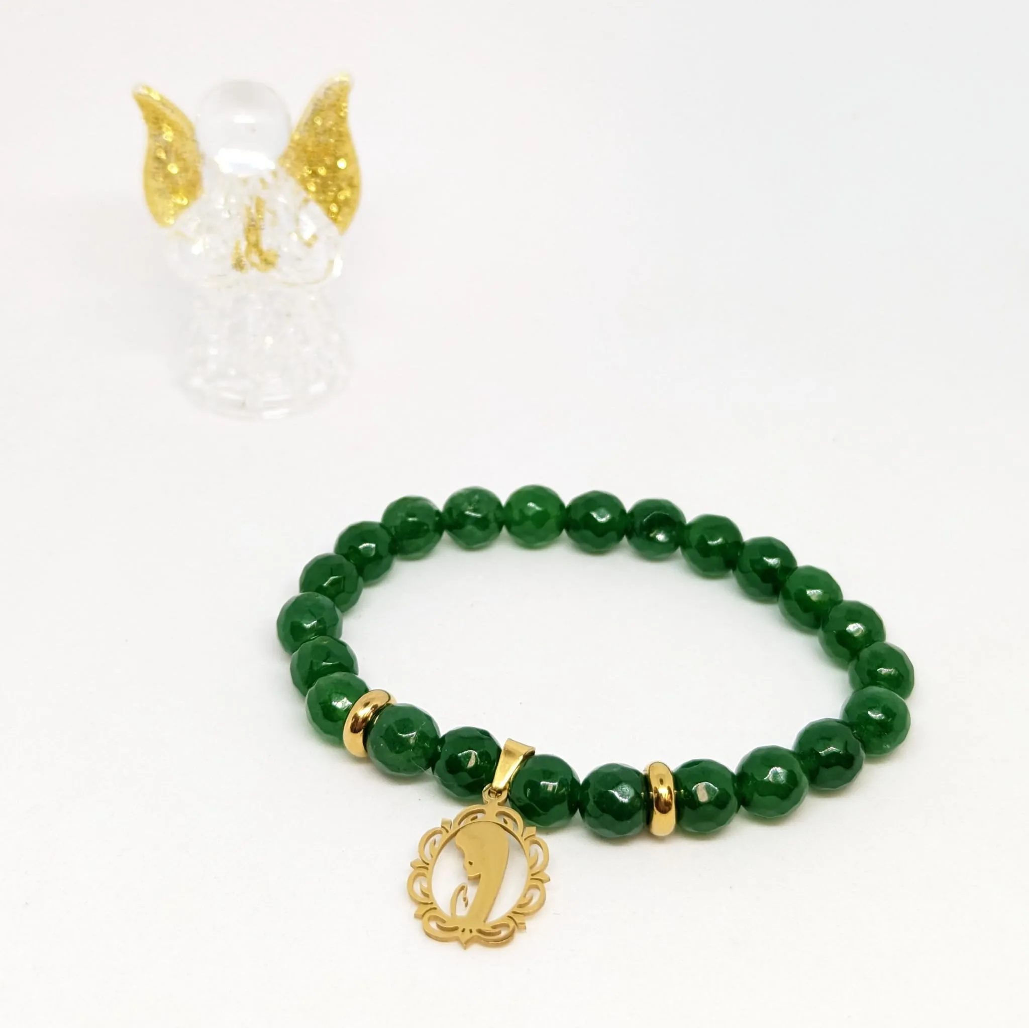 Natural Green Stone Bracelet with Golden Stainless Steel Medal