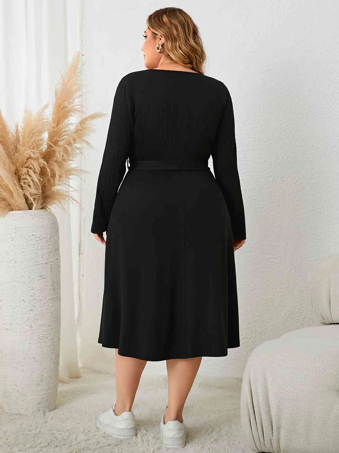 Plus Size Tie Waist Long Sleeve Dress